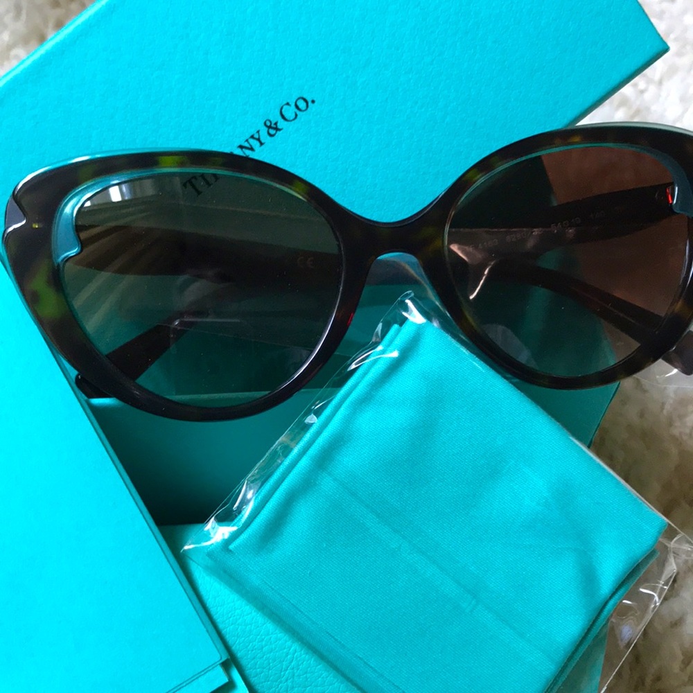 Tiffany Sunglasses🌺HP🌺 - Picture 5 of 6